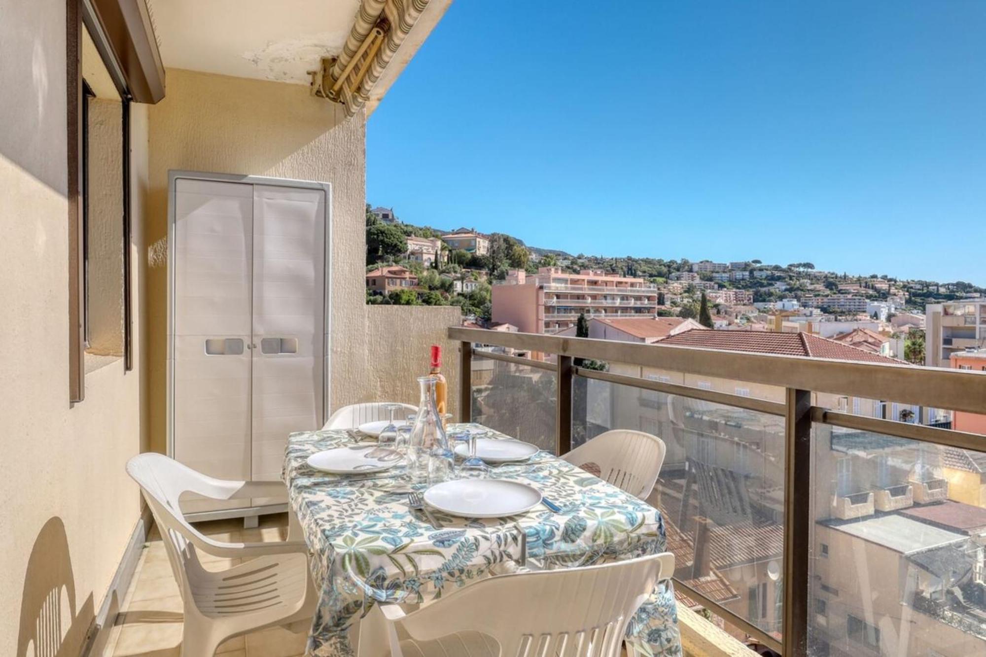 T2 200M From Lavandou Beach Classified 3 Le Lavandou Esterno foto